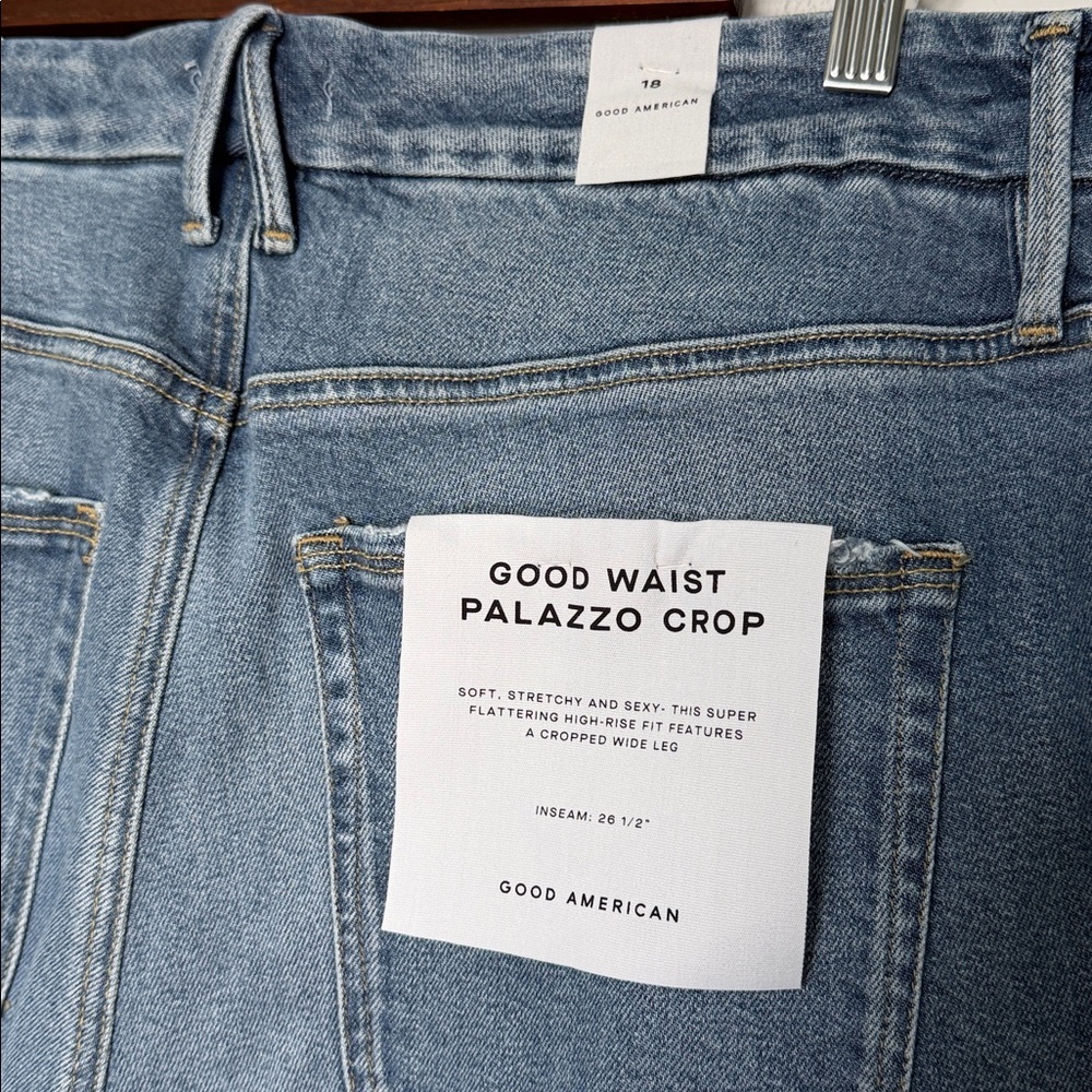 Good American Good Waist Palazzo Crop Jeans Size 18 NWT - Picture 6 of 8